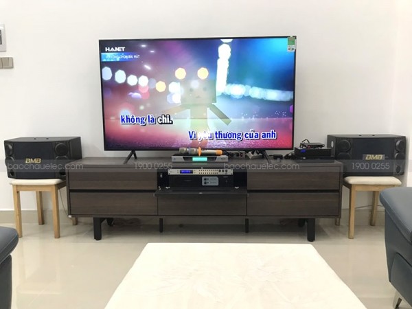 Lắp đặt dàn karaoke BMB cho gia đình cô Yến ở Tân Phú ( BMB 880C, Famous 3206, DSP-9000, UGX12, Hanet 1TB)