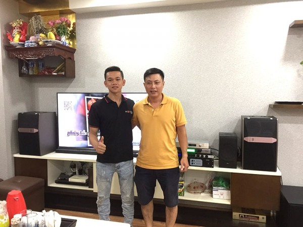Lắp đặt dàn karaoke JBL cho anh Bình ở chung cư Ecolife Tây Hồ (JBL Ki510, R120SW, Famous 3206, JBL KX180, UGX12 Luxury, Plus 4TB, Viet KTV 22 inch)