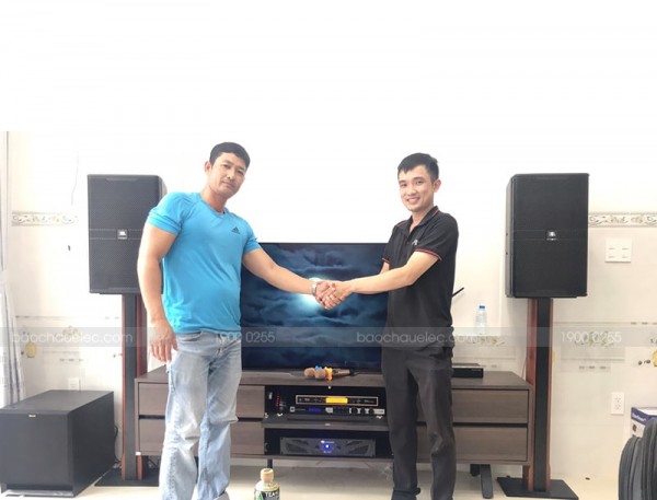 Lắp đặt dàn karaoke JBL cho gia đình anh Chúc ở Quận 12 (JBL 4012, JBL KX180, Crown Xli2500, UGX12 Gold, Hanet 2TB)