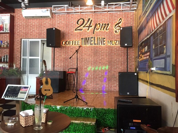Lắp đặt dàn âm thanh cho quán Cafe Timeline tại Bắc Ninh (Alto AT2000, Alto SX18+, SAE CT12000X, SAE Lexpro PQM13, KM-500P, UGX12 Plus Luxury)