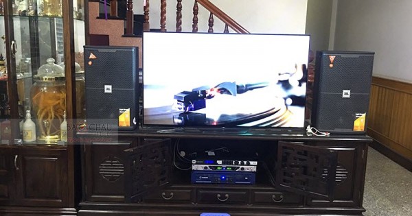 Dàn karaoke gia đình anh Hoan ở Trảng Dài, Biên Hòa (Kes6100 MKII, Crown T7, JBL KX180)