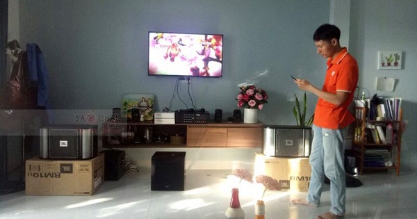 Dàn karaoke JBL cho gia đình anh Huy ở Đà Nẵng (JBL RM10II, NS-SW100, 203 Gold Bluetooth, Jarguar 305)