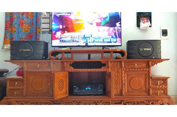Dàn karaoke gia đình anh Thanh ở Phú Xuyên, Hà Nội (BIK BJ-S668, BJ-A88, California Pro 565M)