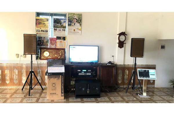 Dàn karaoke cao cấp cho gia đình anh Ngọc ở Yên Bái (Martin KTWO12, BIK BJ-W66, BIK VM840A, 9200+, UGX12 Luxury)