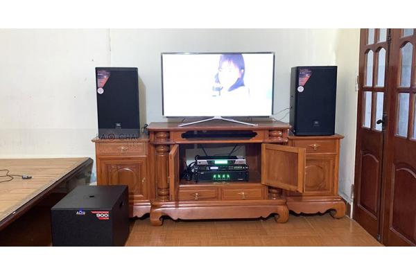 Dàn karaoke gia đình anh Hạnh ở Hà Đông, Hà Nội (JBL MTS12, Alto TX212S, SAE TX800Q, DP9200+, UGX12 Luxury)