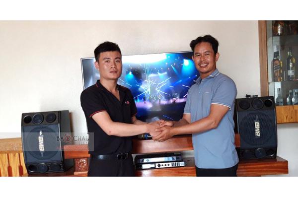 Dàn karaoke gia đình anh Nam ở Hoằng Hóa, Thanh Hóa (BMB 2000SE, Famousound 7208, X6 Luxury, BCE VIP3000)
