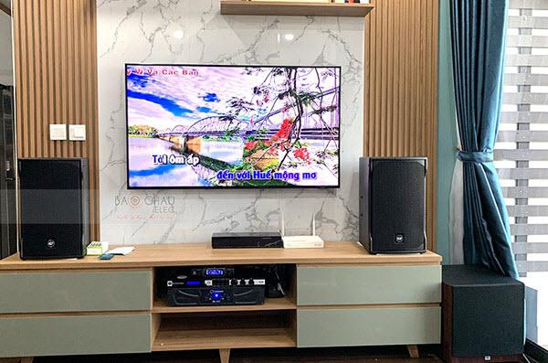 Dàn karaoke gia đình cô Minh ở Dương Đình Nghệ (Emax 3110, JBL A120P, Crown Xli2500, JBL KX180, JBL VM300)
