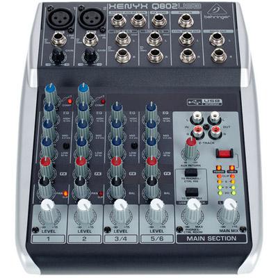 Bàn mixer Behringer Xenyx Q802USB