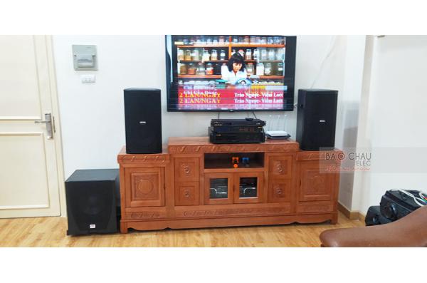 Dàn karaoke gia đình anh Hoàng tại Hà Nội (BIK BSP 410, BIK VM620A, BPR-8500, SW612-B, BJ-U550)