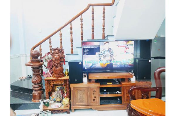 Lắp đặt dàn karaoke gia đình anh Hùng tại Bình Dương (RCF EMAX 3110, VM620A, JBL KX180, Sub1000...)