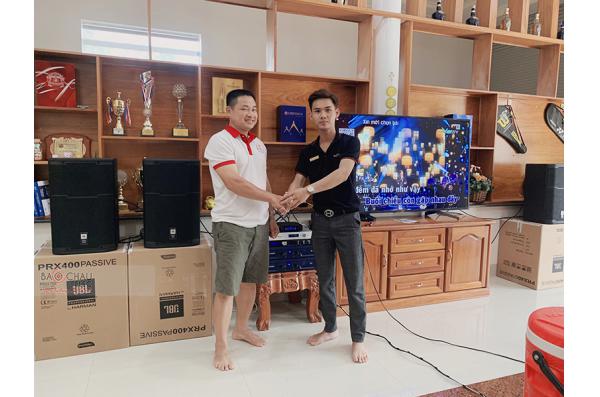 Lắp đặt dàn karaoke gia đình anh Sơn tại Bình Phước (JBL PRX 412M, Crown T7, KX180, VM200...)