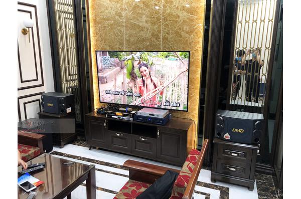 Lắp đặt dàn karaoke gia đình anh Tiến tại Hà Nội (BMB 800SE, Crown T5, X6 Luxury, SW612, UGX12...)