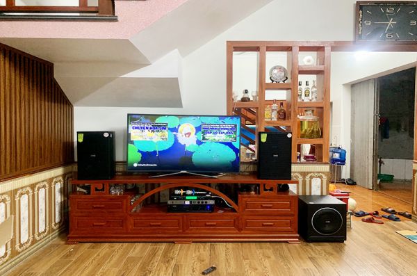 Lắp đặt dàn karaoke anh Trường tại Bắc Giang (Domus DP6120, VM620A, KX6, Sub1000 New, U900 Plus X)