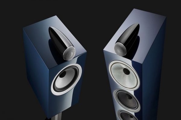 Bowers & Wilkins 702 và 705 Signature bổ sung màu đặc biệt Midnight Blue Metallic