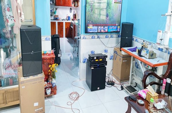 Lắp đặt dàn karaoke chú Thân tại TP HCM (Alto AT1000II, APP MZ-46, DSP9000 Plus, SW312B, K500)