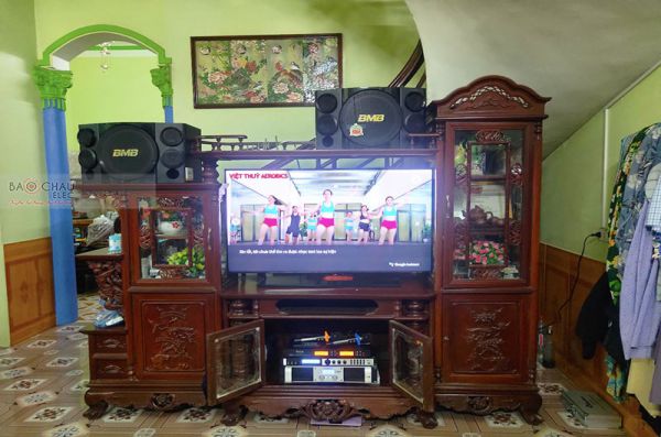 Lắp đặt dàn karaoke gia đình chị Hạnh tại Hà Nội (BMB 312SE, Famousound 7208, X6 Luxury, U900 Plus)
