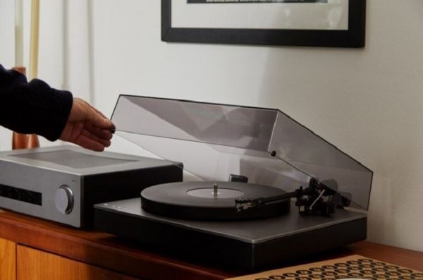 Cambridge Audio ra mắt mâm đĩa than mới tại CES 2022