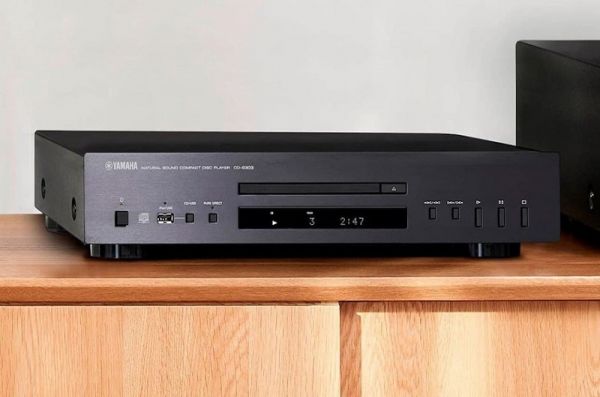 Yamaha CD-S303 – Đầu đọc giá trị cho fan định dạng đĩa CD truyền thống