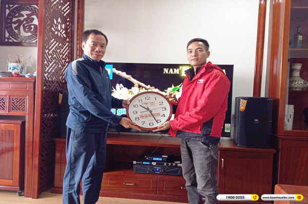 Lắp đặt dàn karaoke trị giá khoảng 60 triệu cho cô Hoài tại Hà Nội (JBL XS10, Crown Xli2500, KX180A, JBL VM300) 