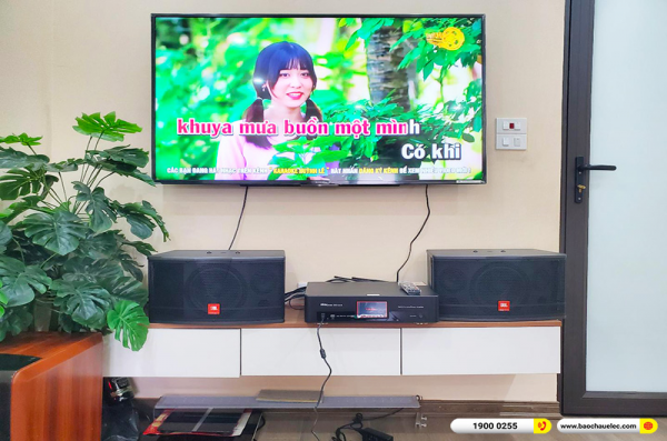 Lắp đặt dàn karaoke trị giá khoảng 20 triệu cho chị Thảo tại Hà Nội (JBL CV1852T, BKSound DKA 6500)