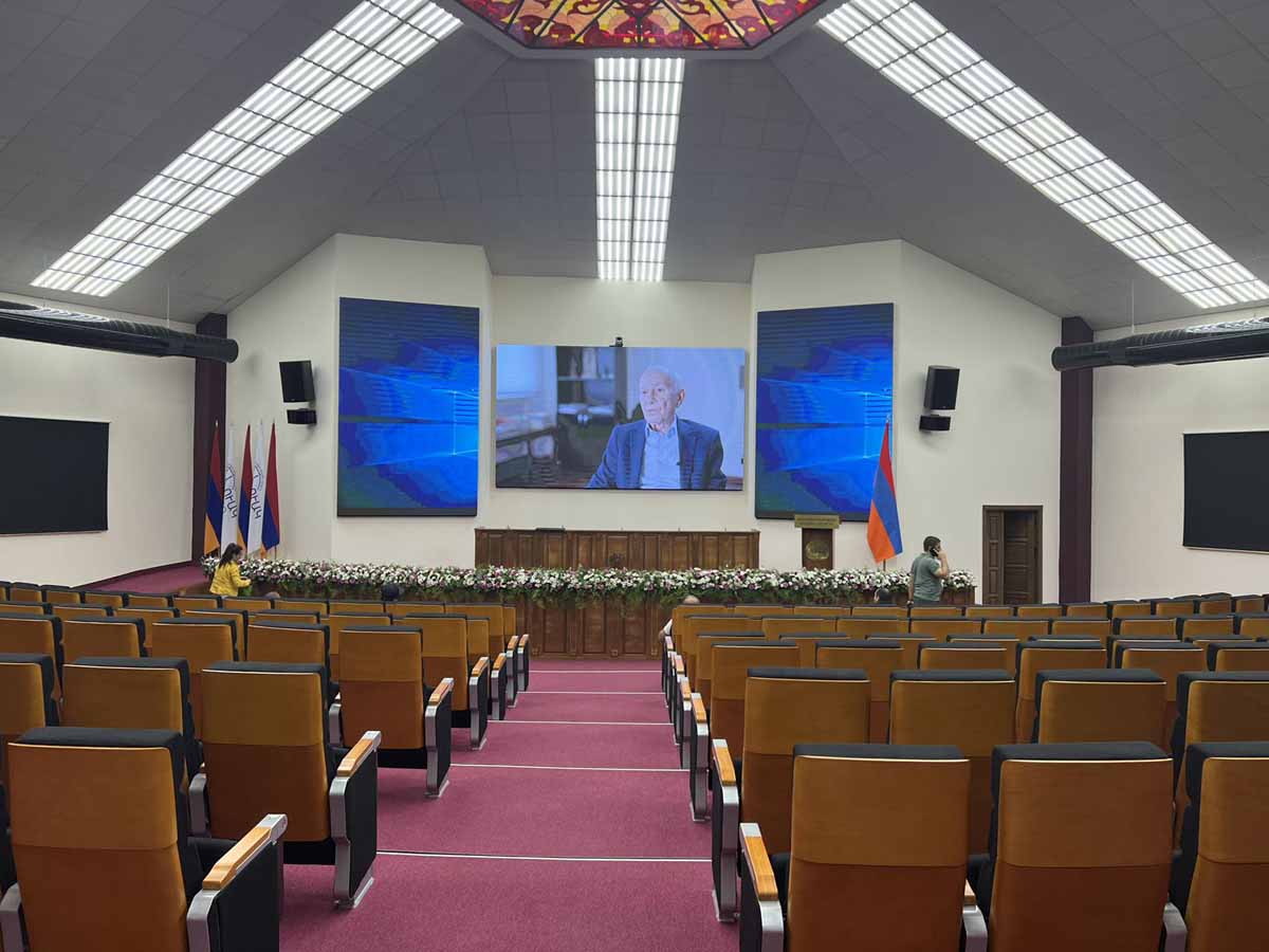 c&ocirc;ng tr&igrave;nh ICT tr&ecirc;n to&agrave;n thế giới