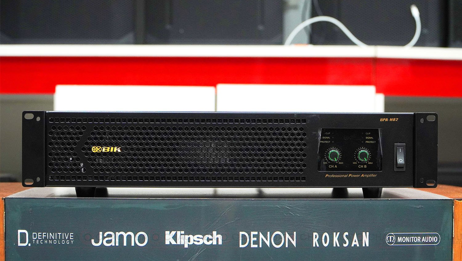 Cục đẩy công suất 2 kênh BIK BPA-H82