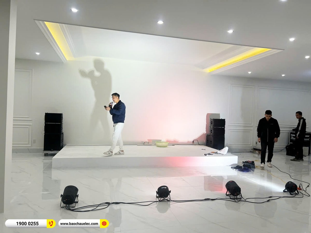 Lắp đặt hệ thống &acirc;m thanh, &aacute;nh s&aacute;ng trị gi&aacute; hơn 72tr cho nh&agrave; h&agrave;ng Ng&ocirc;i Sao tại Th&aacute;i B&igrave;nh