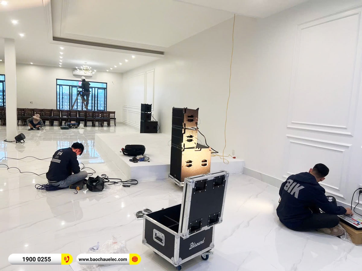 Lắp đặt hệ thống &acirc;m thanh, &aacute;nh s&aacute;ng trị gi&aacute; hơn 72tr cho nh&agrave; h&agrave;ng Ng&ocirc;i Sao tại Th&aacute;i B&igrave;nh