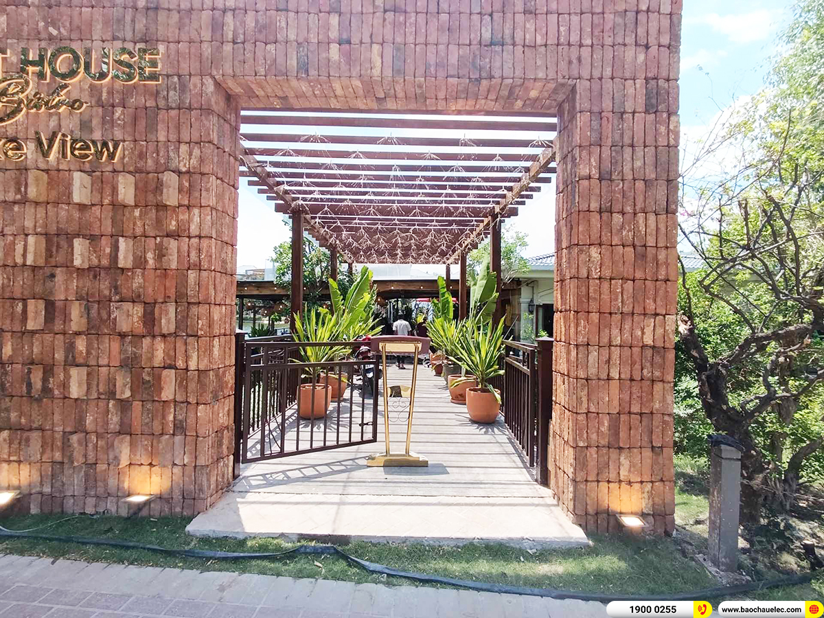 Lắp đặt d&agrave;n &acirc;m thanh Bose cho qu&aacute;n Cafe Boat House Bistro Lakeview