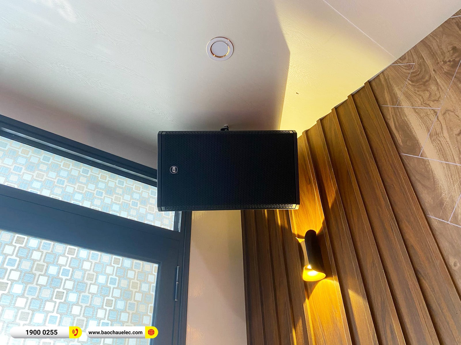 Lắp đặt d&agrave;n &acirc;m thanh RCF cho qu&aacute;n Cafe Bảo Ngọc tại Nam Định