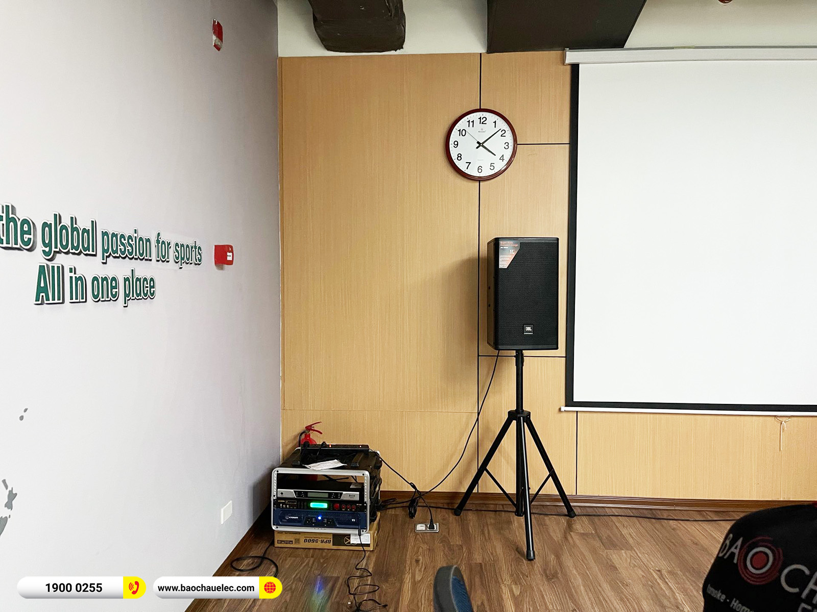 Lắp đặt d&agrave;n &acirc;m thanh hội trường JBL cho T&ograve;a Handiresco Complex tại H&agrave; Nội
