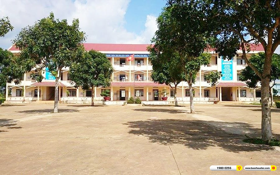 Lắp đặt d&agrave;n &acirc;m thanh hội trường Denon cho trường THPT Nguyễn Tr&atilde;i ở Đăk Lăk