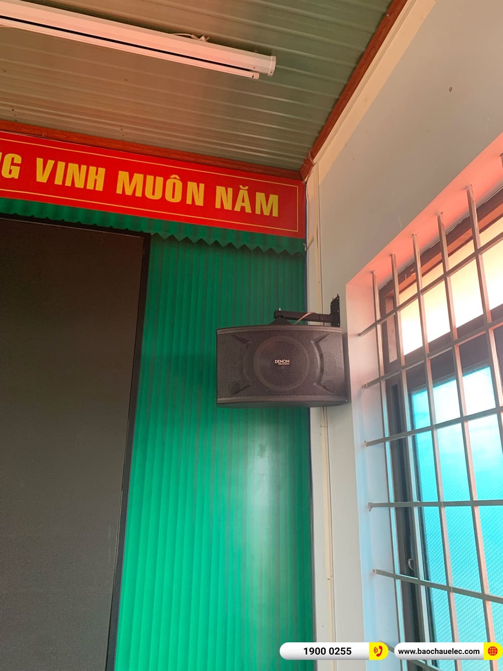 Lắp đặt d&agrave;n &acirc;m thanh hội trường Denon cho trường THPT Nguyễn Tr&atilde;i ở Đăk Lăk