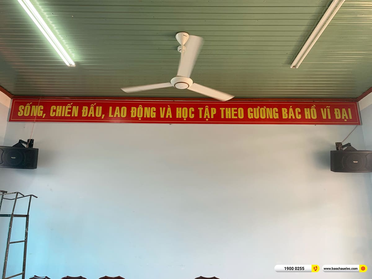 Lắp đặt d&agrave;n &acirc;m thanh hội trường Denon cho trường THPT Nguyễn Tr&atilde;i ở Đăk Lăk