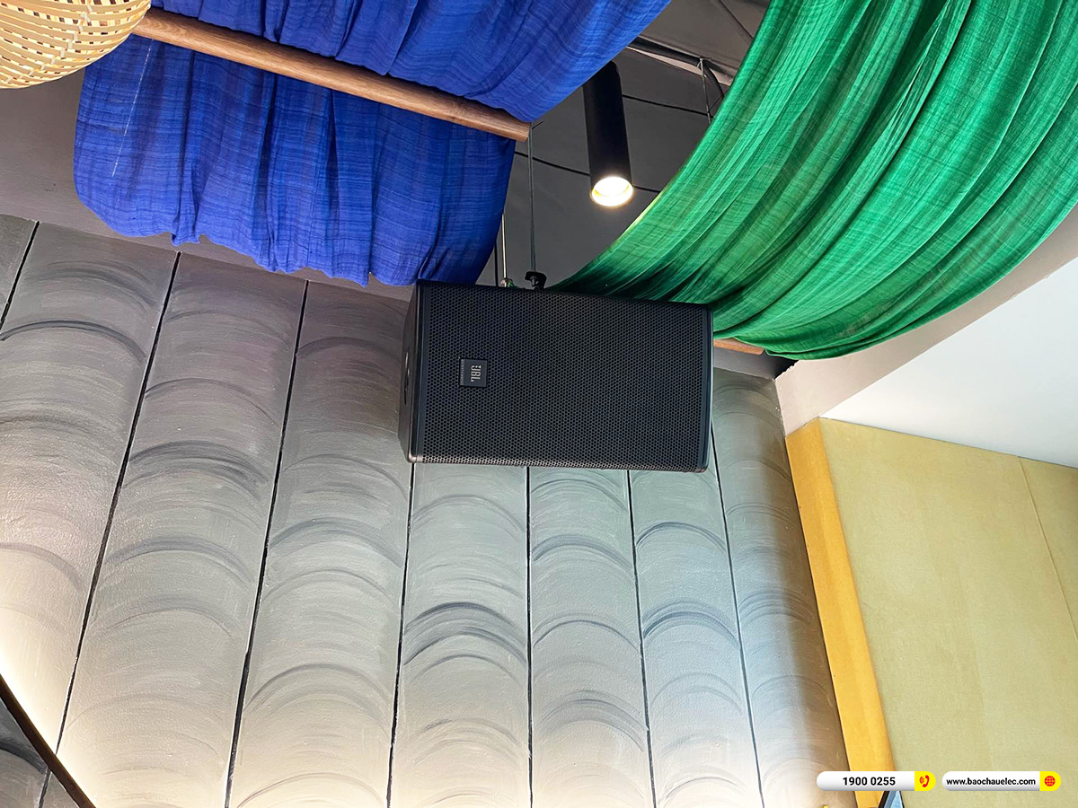 Lắp đặt d&agrave;n &acirc;m thanh hội trường JBL cho c&ocirc;ng ty CP FPT ở H&agrave; Nội