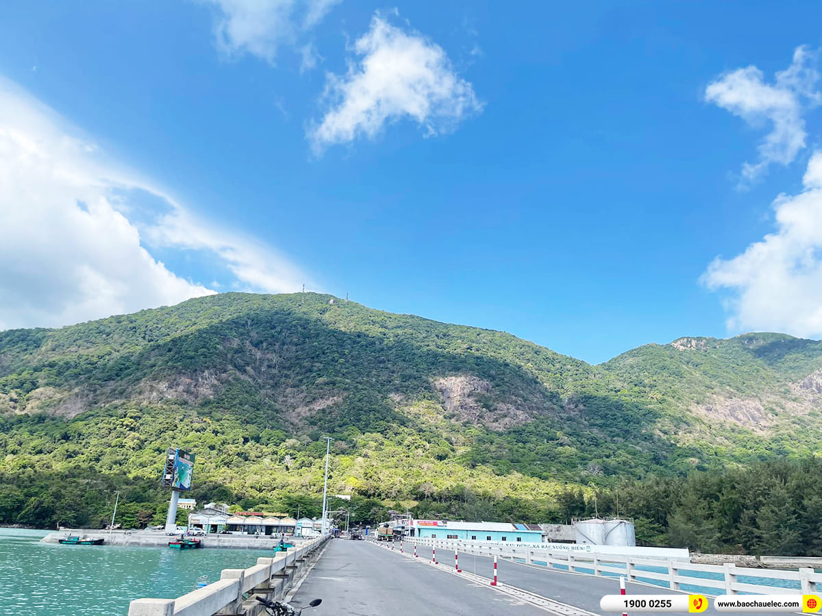 Lắp đặt d&agrave;n &acirc;m thanh JBL cho Ph&ograve;ng khai th&aacute;c - Dịch vụ BQL Cảng Bến Đầm ở C&ocirc;n Đảo