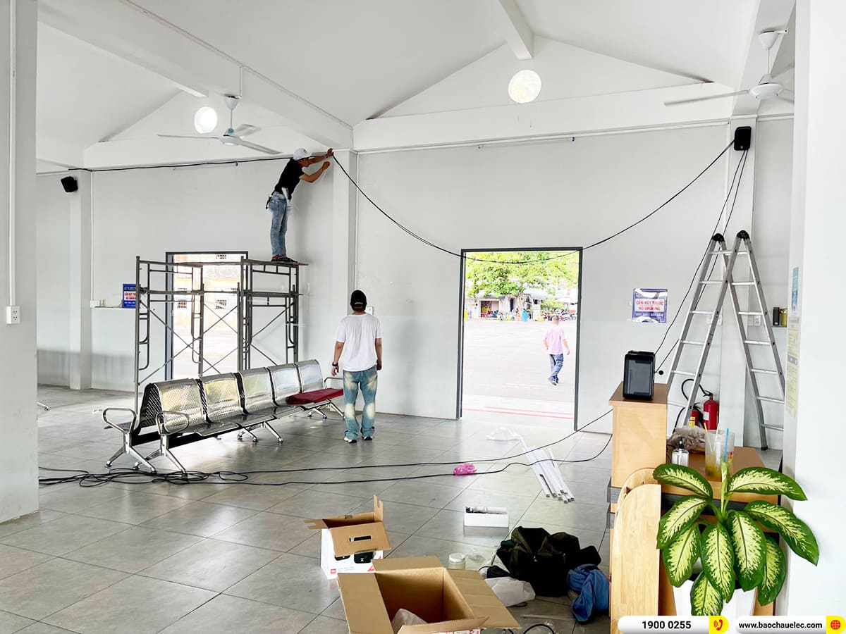Lắp đặt d&agrave;n &acirc;m thanh JBL cho Ph&ograve;ng khai th&aacute;c - Dịch vụ BQL Cảng Bến Đầm ở C&ocirc;n Đảo