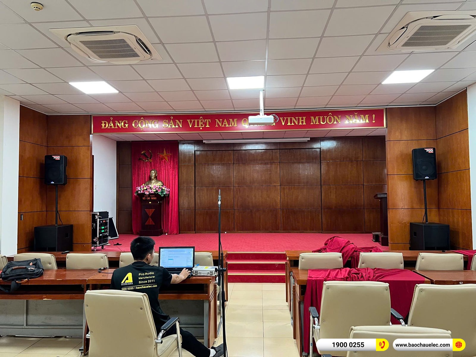 Lắp đặt d&agrave;n &acirc;m thanh hội trường cho Ng&acirc;n h&agrave;ng Ch&iacute;nh s&aacute;ch x&atilde; hội tỉnh Bắc Ninh