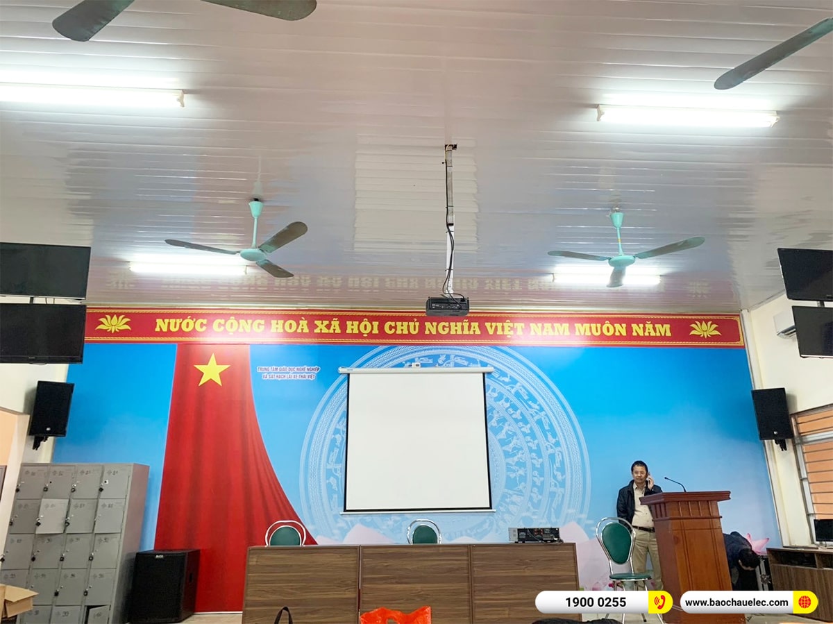 Lắp đặt dàn âm thanh hội trường cho TT Sát hạch lái xe tại Hà Nội (RCF CMAX 4112, IPS 2.5K, K9900II Luxury, TS18S,…)