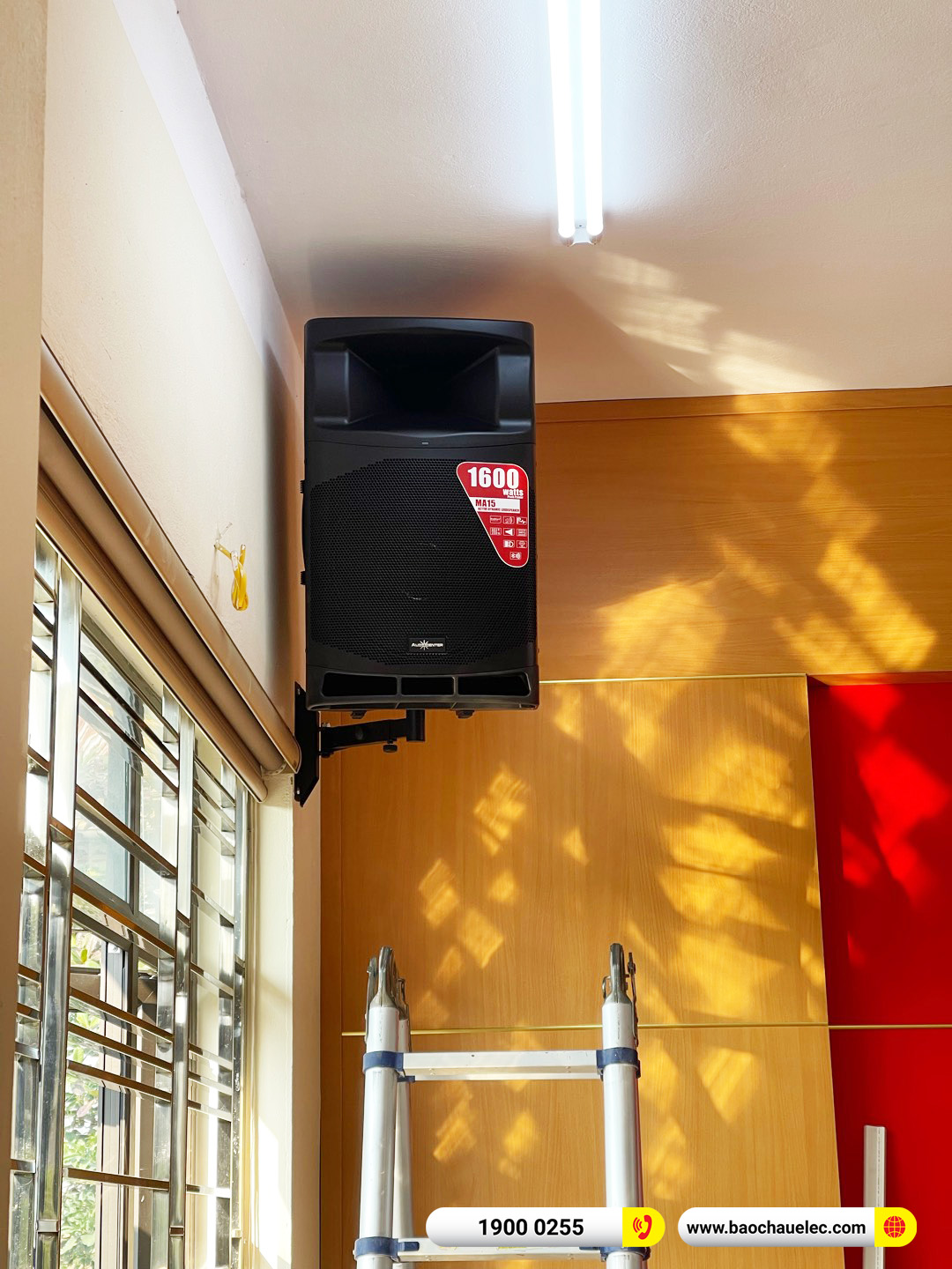 d&agrave;n &acirc;m thanh hội trường Audiocenter cho Trường TH S&ocirc;ng Đ&agrave; tại H&ograve;a B&igrave;nh