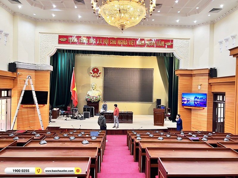 Lắp đặt d&agrave;n &acirc;m thanh hội trường cho UBND tỉnh Hưng Y&ecirc;n (JBL KP4012 G2, PRX 425, STD 13002, STD 10004, TD8004, KX180A,&hellip;)