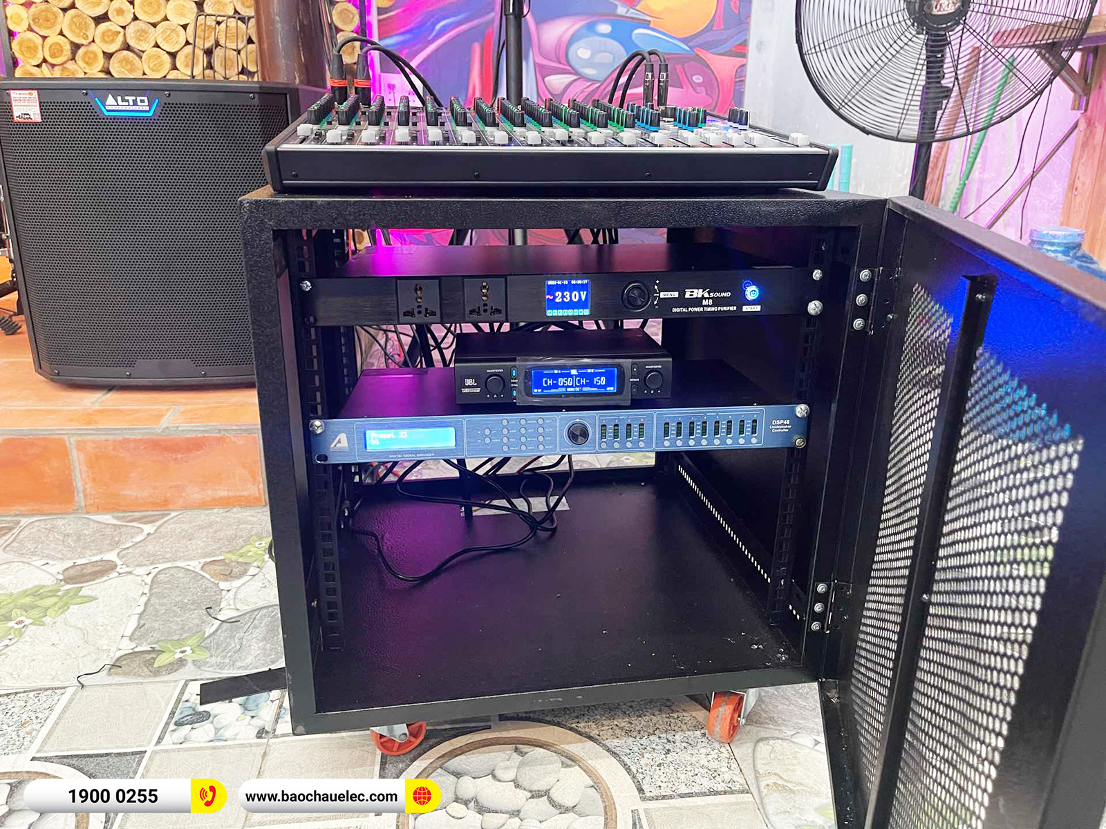 Lắp đặt d&agrave;n &acirc;m thanh Alto cho qu&aacute;n THE 1990 KAF&Eacute; tại Vũng T&agrave;u (Alto TX312, TS15S, JBL VM300, Live1604,&hellip;) 