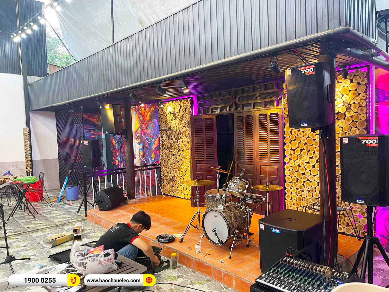 Lắp đặt d&agrave;n &acirc;m thanh Alto cho qu&aacute;n THE 1990 KAF&Eacute; tại Vũng T&agrave;u (Alto TX312, TS15S, JBL VM300, Live1604,&hellip;) 