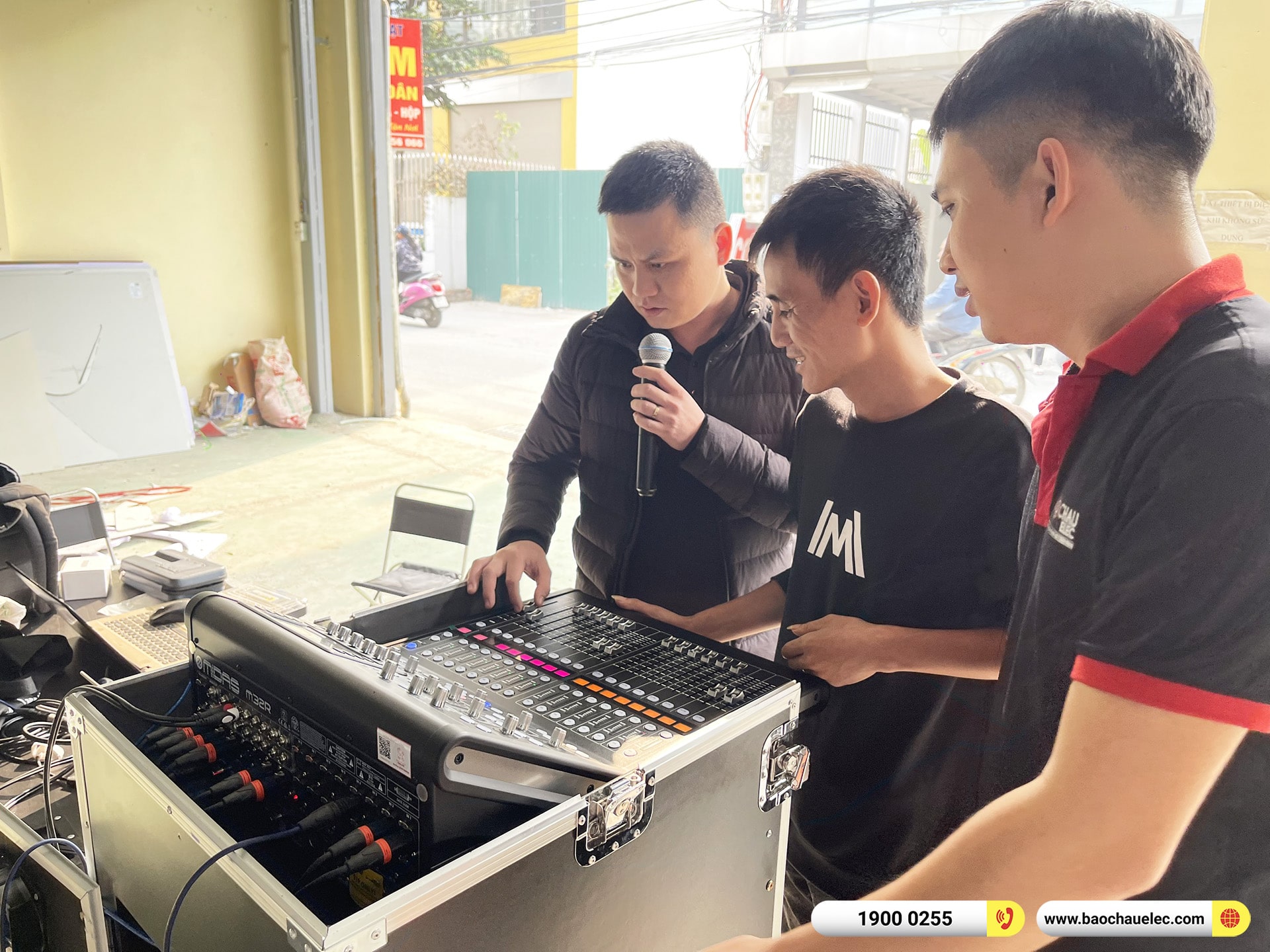 Lắp đặt d&agrave;n Line Array Actpro sự kiện hơn 480tr cho CTCPDV Đặt s&acirc;n Golf Việt Nam (Actpro KR212, HQS218, DSP48, Alpha 2.22,&hellip;) 