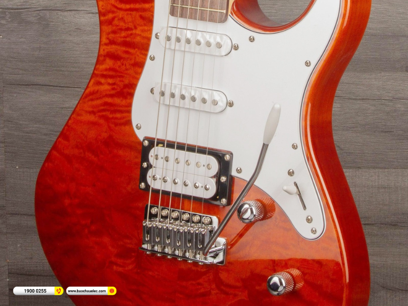 Đ&agrave;n Guitar Điện Yamaha PAC212VQM