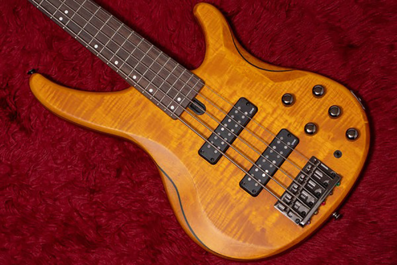 Đàn Guitar Yamaha TRBX605FM