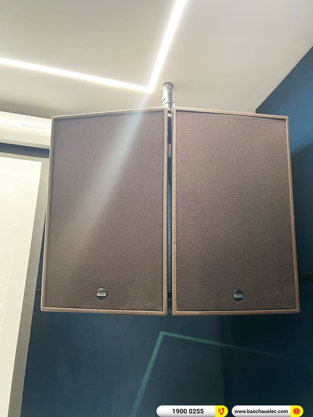 Lắp đặt d&agrave;n karaoke Alto, m&aacute;y chiếu gần 360tr cho chị Kim Cương ở B&igrave;nh Phước