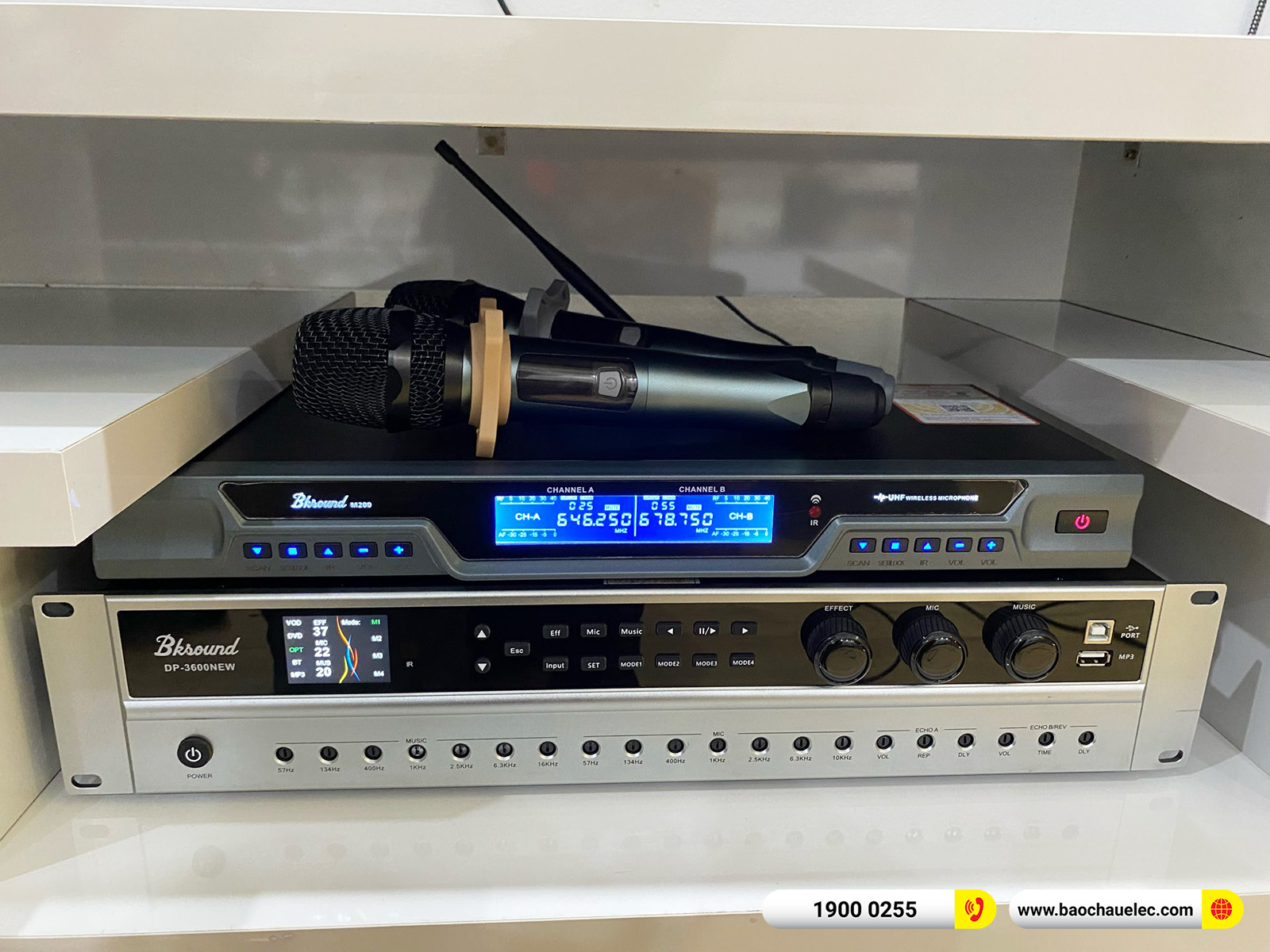 d&agrave;n karaoke gia đ&igrave;nh anh Ba