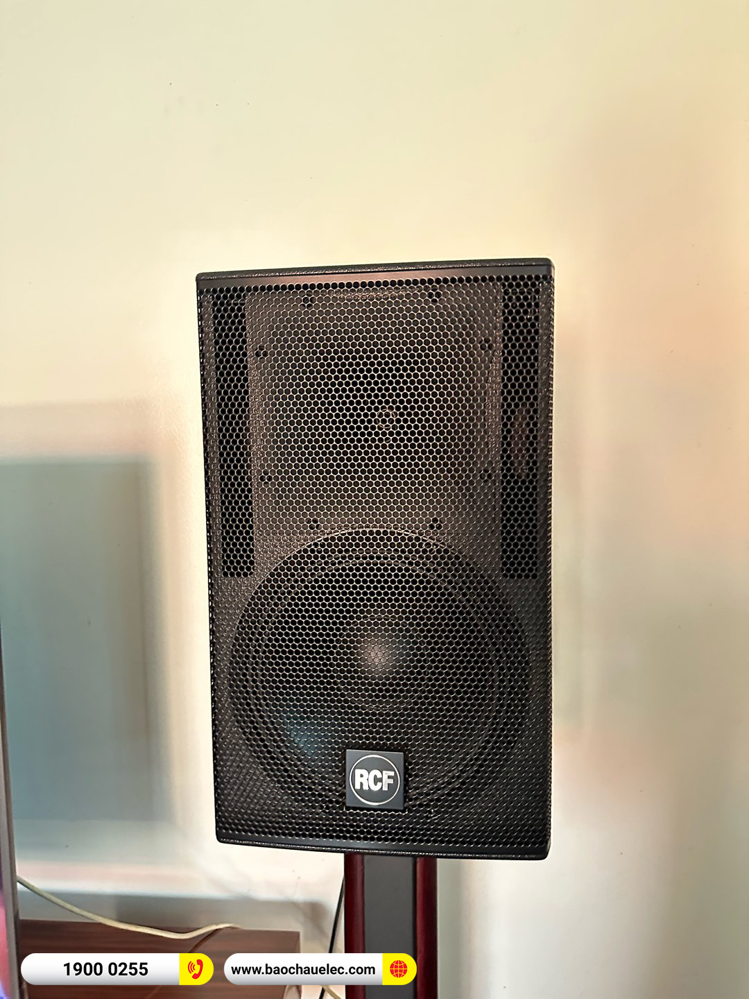 Lắp đặt d&agrave;n karaoke RCF hơn 204tr cho anh Hiến tại H&agrave; Nội