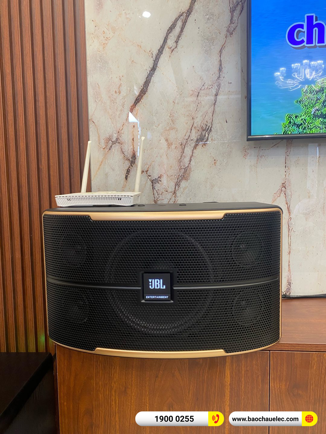 Lắp đặt d&agrave;n karaoke JBL hơn 26tr cho anh Hiện tại Nam Định 